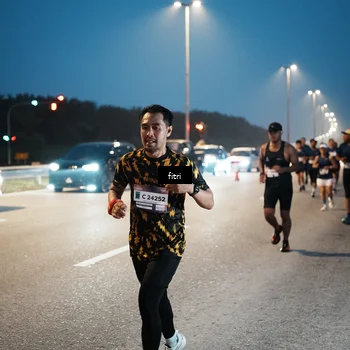 Runner Photo 7494503