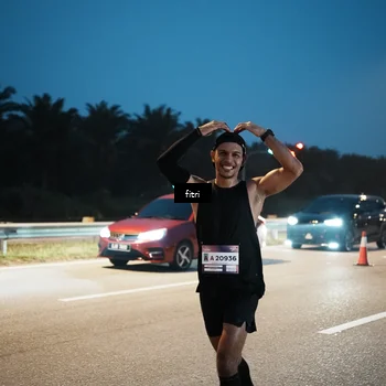 Runner Photo 7494515