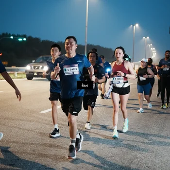 Runner Photo 7494531