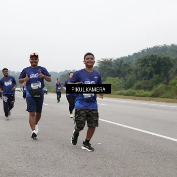 Runner Photo 7494535
