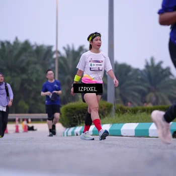 Runner Photo 7494537
