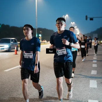 Runner Photo 7494546