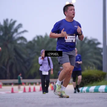 Runner Photo 7494550
