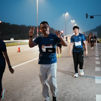 Runner Photo 7494564