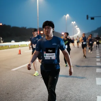 Runner Photo 7494568