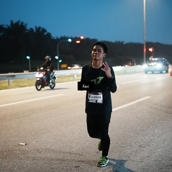 Runner Photo 7494569