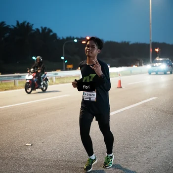 Runner Photo 7494576