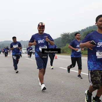 Runner Photo 7494580