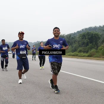 Runner Photo 7494596
