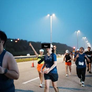 Runner Photo 7494616
