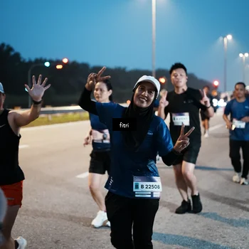 Runner Photo 7494637
