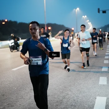 Runner Photo 7494653