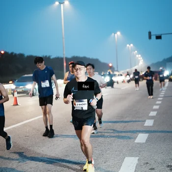 Runner Photo 7494666