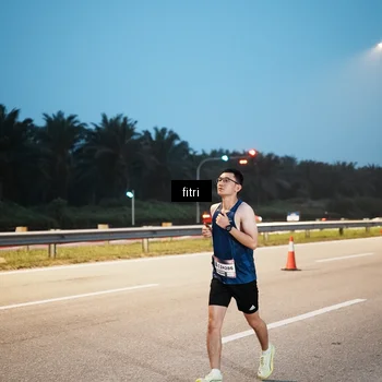 Runner Photo 7494667