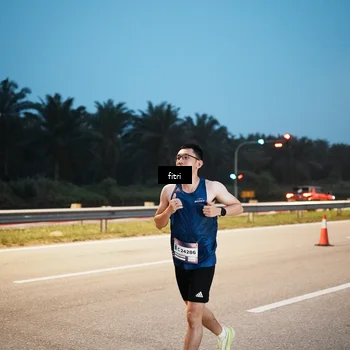 Runner Photo 7494669