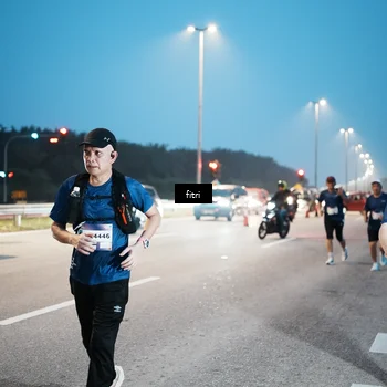 Runner Photo 7494673