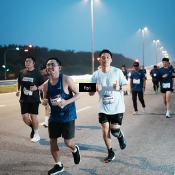 Runner Photo 7494677