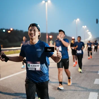 Runner Photo 7494700