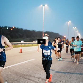 Runner Photo 7494702