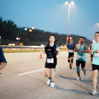 Runner Photo 7494704