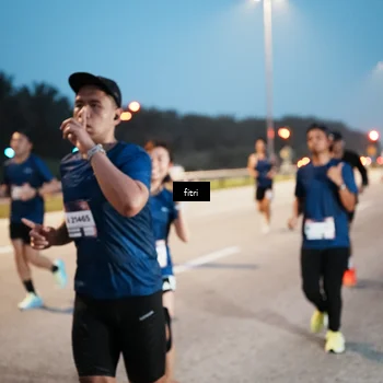 Runner Photo 7494705
