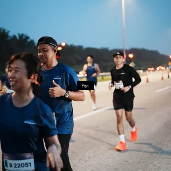 Runner Photo 7494712