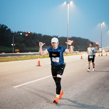 Runner Photo 7494718