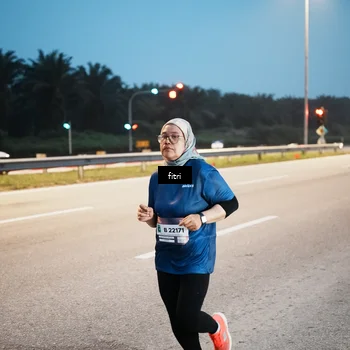 Runner Photo 7494732
