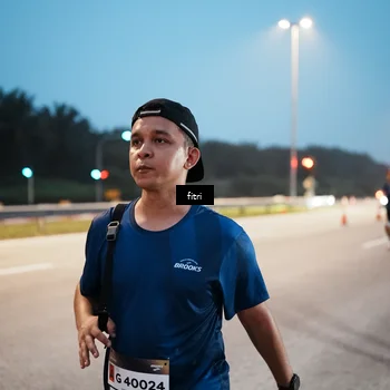Runner Photo 7494739