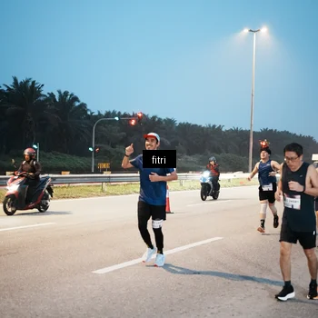 Runner Photo 7494742