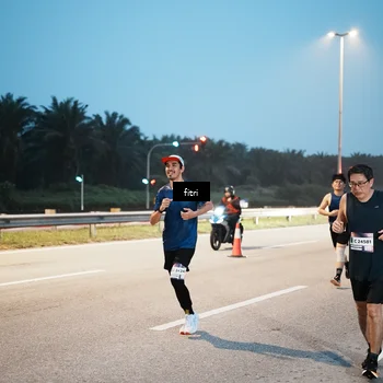 Runner Photo 7494744