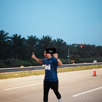 Runner Photo 7494745