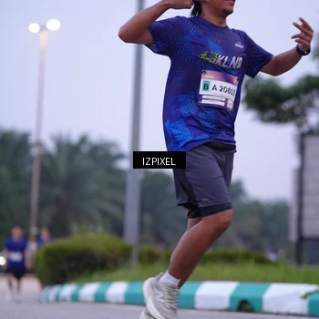 Runner Photo 7494763