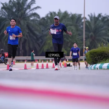 Runner Photo 7494767