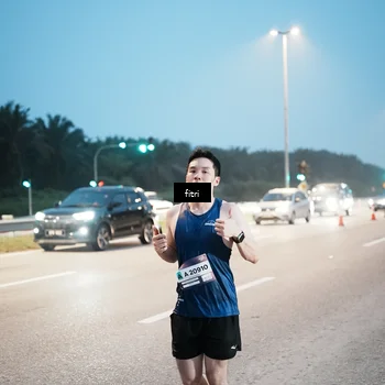 Runner Photo 7494772