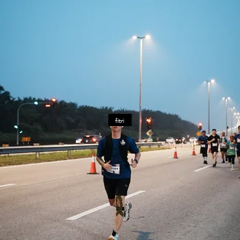 Runner Photo 7494777