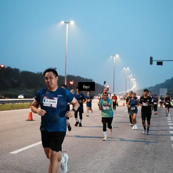 Runner Photo 7494783