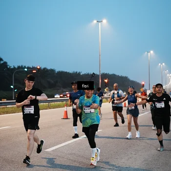 Runner Photo 7494788