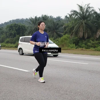 Runner Photo 7494791