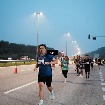 Runner Photo 7494803