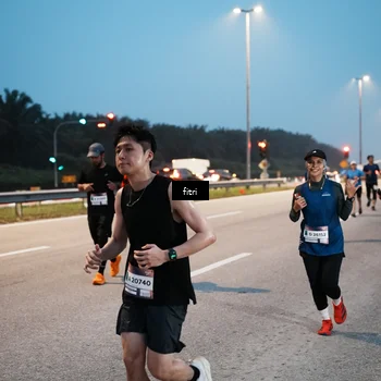 Runner Photo 7494813