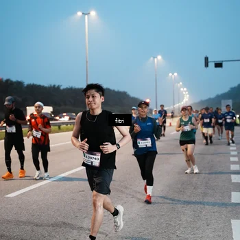 Runner Photo 7494817