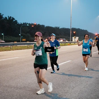 Runner Photo 7494818