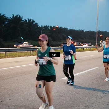 Runner Photo 7494823