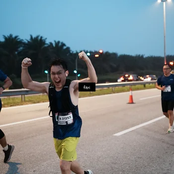 Runner Photo 7494841