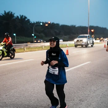 Runner Photo 7494859