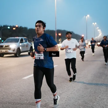Runner Photo 7494863
