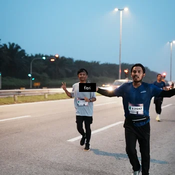 Runner Photo 7494866