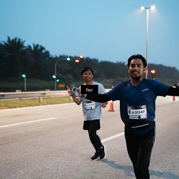 Runner Photo 7494868