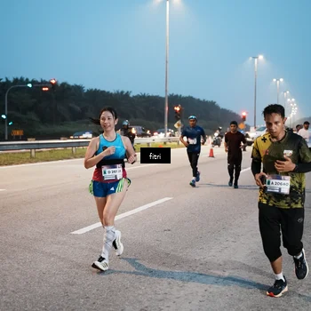 Runner Photo 7494875
